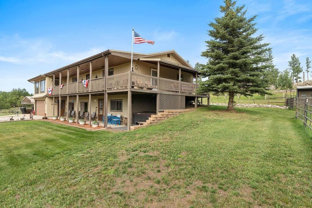 Papa'S Place On Willow Creek Custer Eksteriør billede